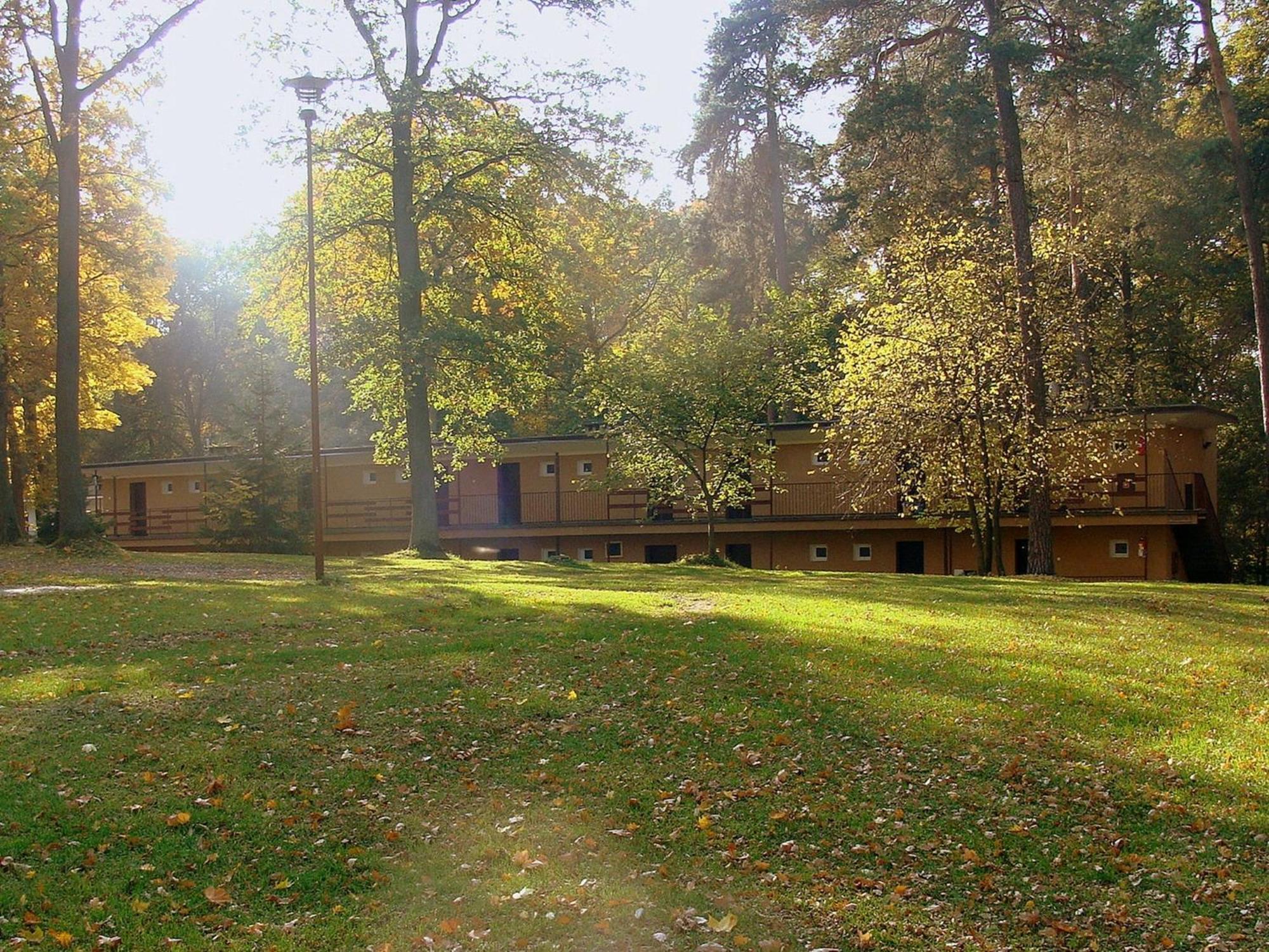Lesna Przystan Hotel Iława Exterior foto