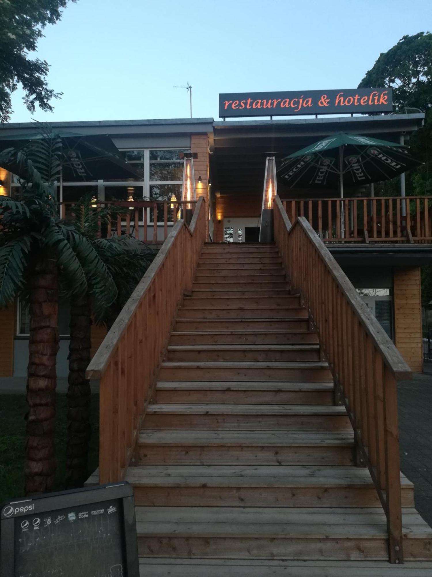 Lesna Przystan Hotel Iława Exterior foto