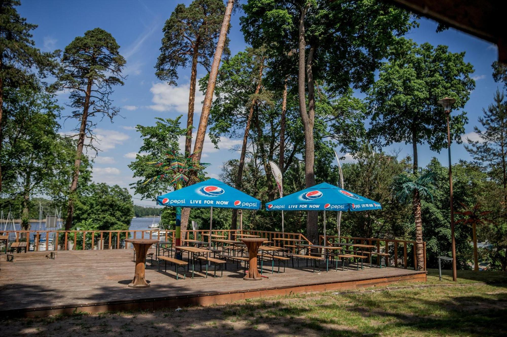 Lesna Przystan Hotel Iława Exterior foto